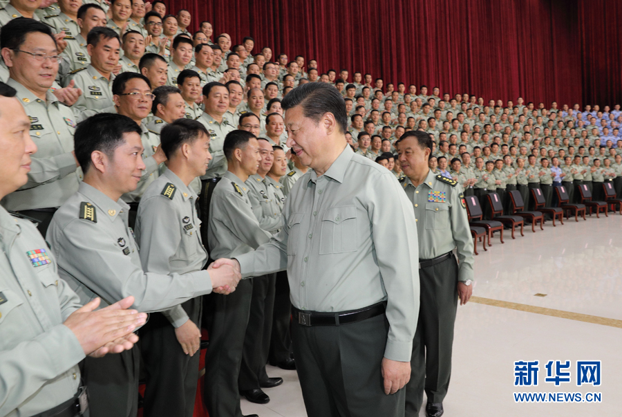 習近平視察南部戰(zhàn)區(qū)陸軍機關(guān)